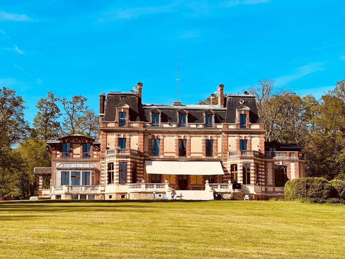 Chateau De Crenille Chaumes-en-Brie Εξωτερικό φωτογραφία